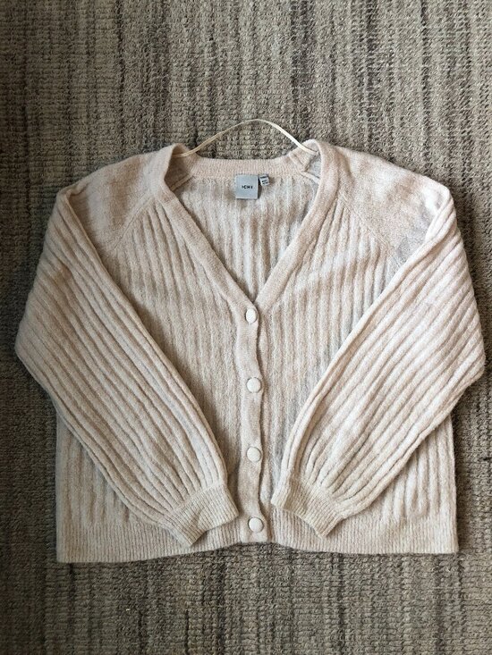 ICHI Sweaters - Cream Oversized Ribbed V Neck Cardigan